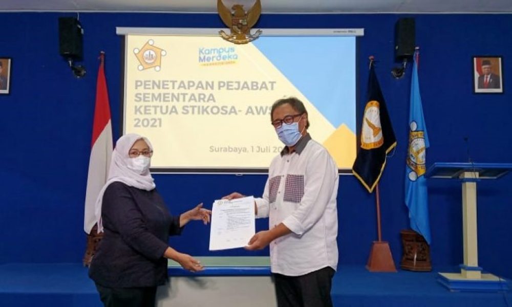 Lantik Pejabat Sementara Ketua Stikosa-AWS