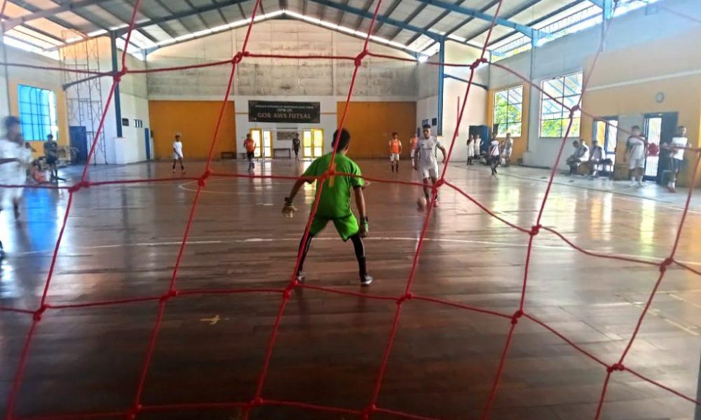 Peringati Kemerdekaan, Mahasiswa Warga Timor Leste se- Surabaya Gelar Liga Futsal di GOR Stikosa - AWS