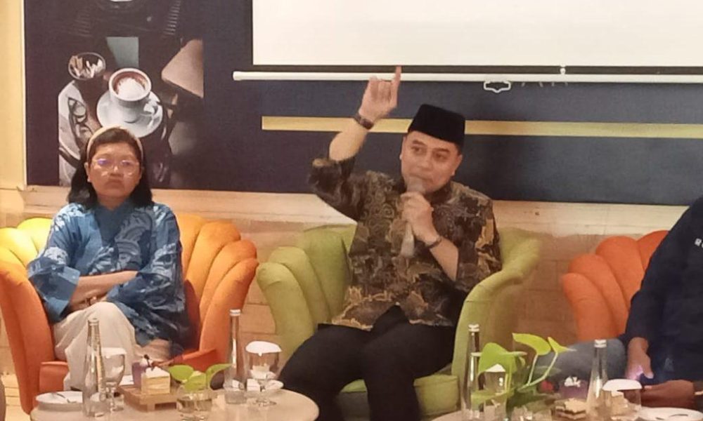 Stikosa AWS di Undang Acara Sulaturrahmi Wali Kota Surabaya dengan Pemred Media