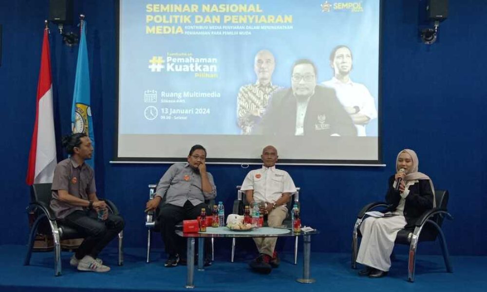 Stikosa AWS Menggelar Seminar Nasional Politik, Buat Gen Z dan Millenial Untuk Tumbuhkan Pemahaman Kuatkan Pilihan di Pemilu 2024