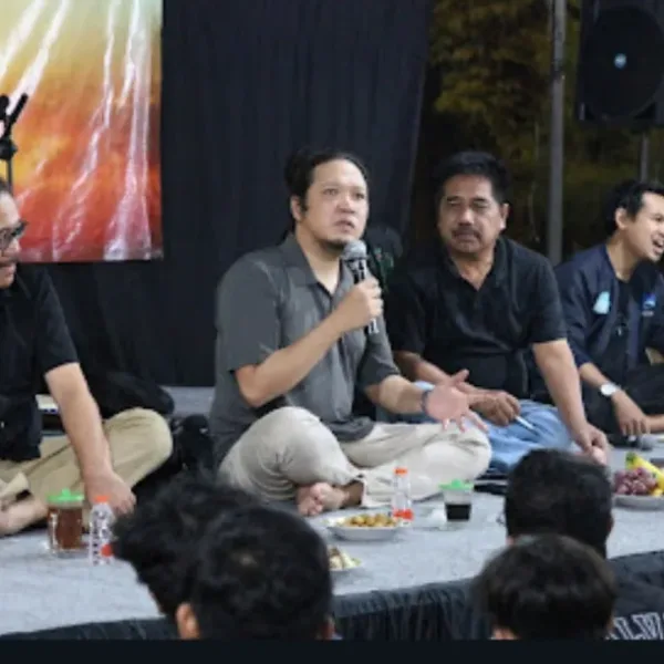 Majelis Ilmu Bang Bang Wetan di Stikosa AWS