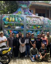 Stikosa AWS dan Ecoton Foundation Adakan Work Shop Komunikasi Lingkungan